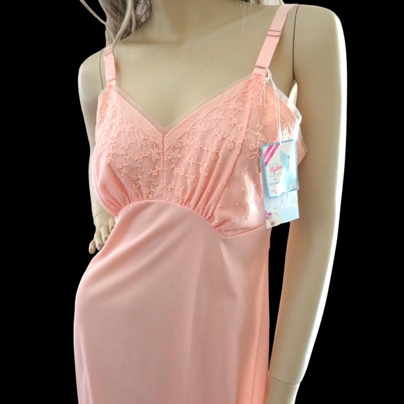 Vintage 1950s Peachy Pink Slip Dress NWT Size M‎ - Picture 9 of 10